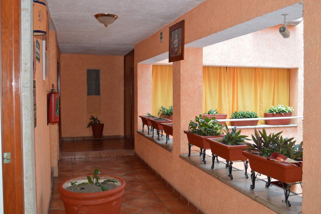 Hotel La Rienda Mision Tequillan Текила Экстерьер фото
