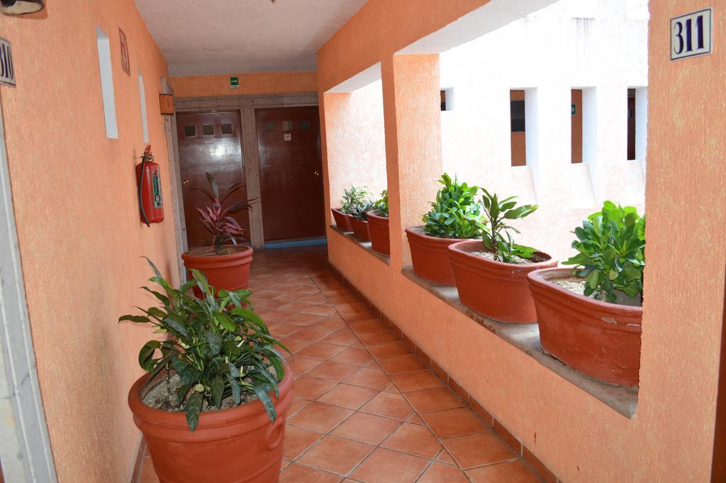 Hotel La Rienda Mision Tequillan Текила Экстерьер фото